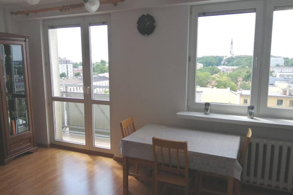Apartament Z Przepieknym Widokiem W Samym Centrum Częstochowa Exteriör bild